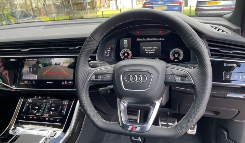 Audi Q8  Black Edition 55 TFSI quattro 340 2023 full