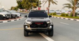 TOYOTA HILUX 2023  RIGHT-HAND-DRIVE.|