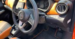 NISSAN KIX (X two tone interior edition)