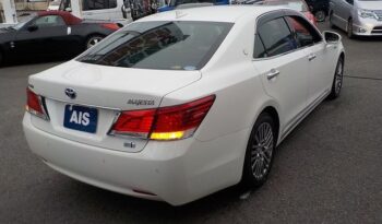 TOYOTA CROWN MAJESTA 2016 full