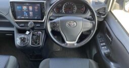 2017 TOYOTA VOXY ZS IN DISCOUNTED PRICE