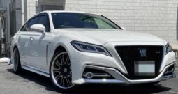 2018 TOYOTA CROWN RS