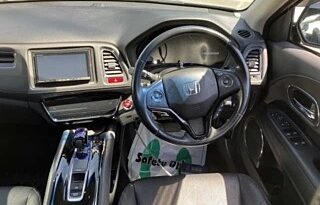 Honda   Vezel Z full