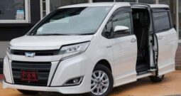 Toyota Noah – 2017