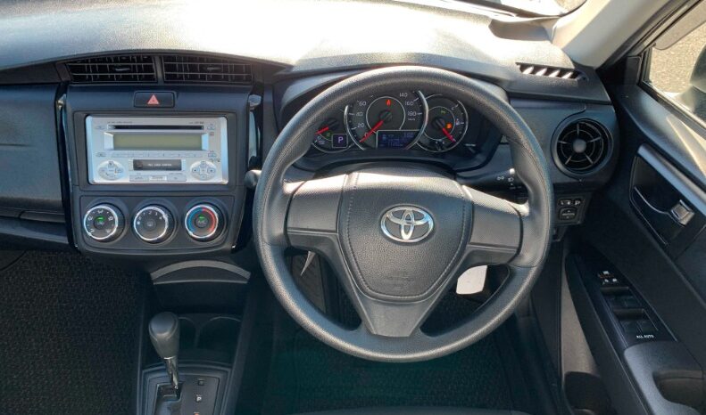 Toyota Corolla AXIO 2018 full