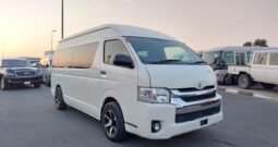 Toyota HiAce commuter